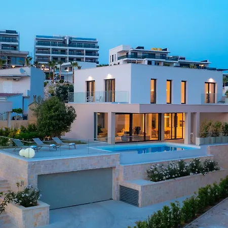 Promise Villa *
