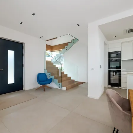 Promise Villa